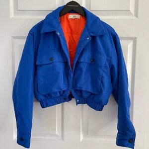 CROPPED BLUE PUFFER - SIZE L